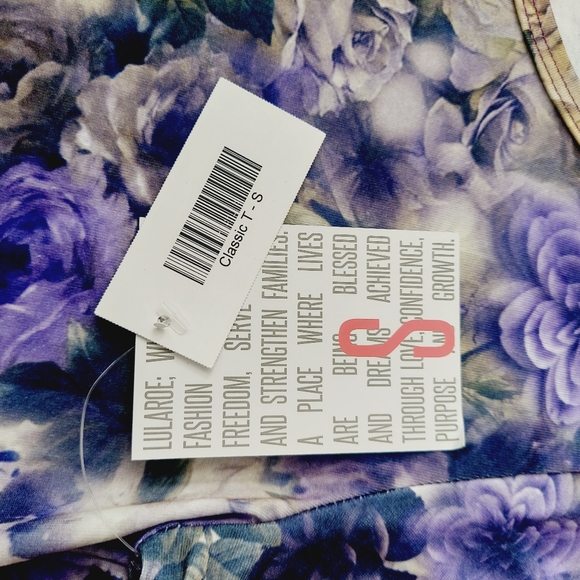 NWT LulaRoe Classic T Floral Tunic Top Short Sleeve S - Picture 5 of 7